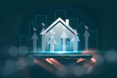 Hologramm eines Hauses auf einer Hand - © krungchingpixs - stock.adobe.com